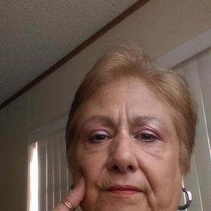 Meet your Posher, Eva